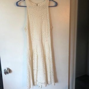 Cream lace dress-medium